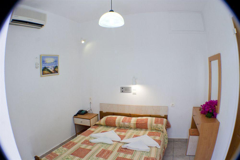 Andy'S Plaza Apartment Agia Pelagia  Exterior photo