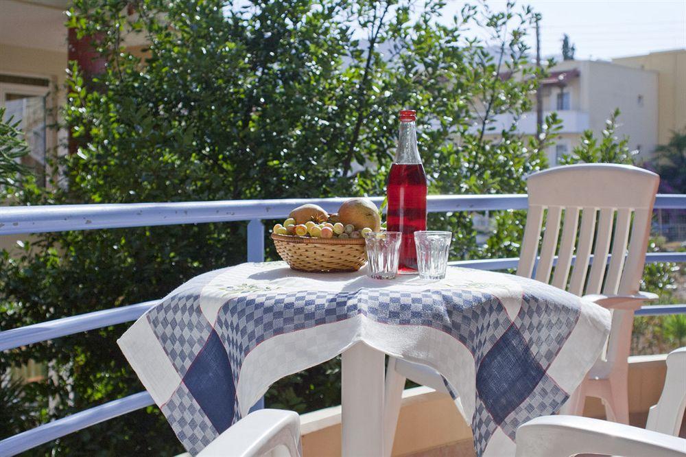 Andy'S Plaza Apartment Agia Pelagia  Exterior photo